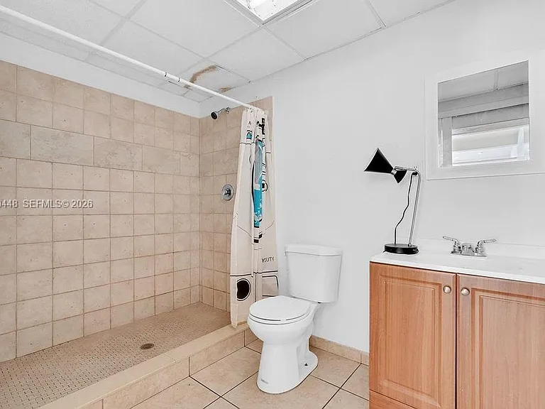 2417 Pierce St — Photo 22