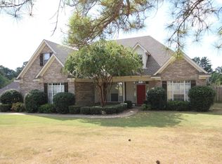 973 W Green T Rd, Hernando, MS 38632