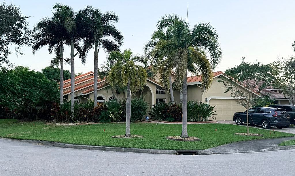9700 NW 48th Dr - Property Image