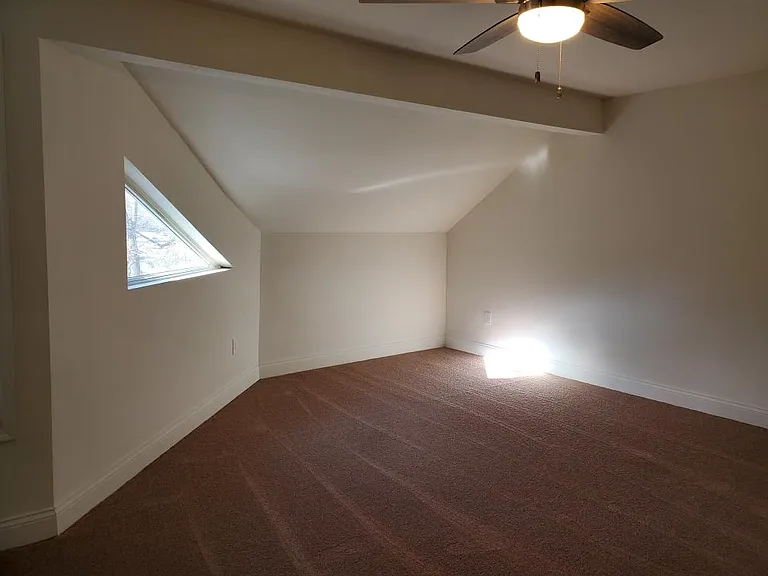 Woodchase Apartments — Photo 32