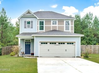 105 Bungalow Rd, Holly Ridge, NC 28445