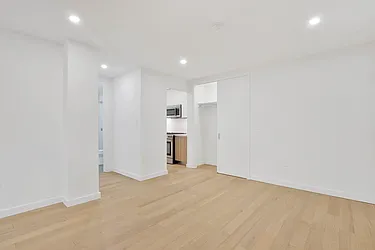 Rented by Brighton Management