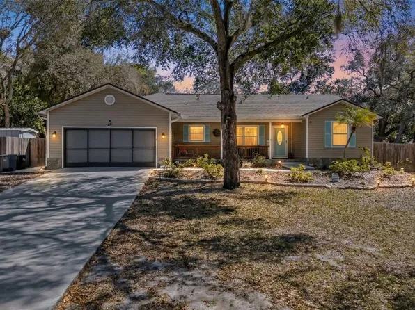 275 S Highland Ave, Tarpon Springs, FL 34689