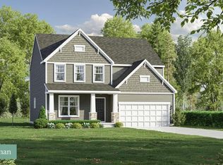 408 Coachman Dr, Pataskala, OH 43062