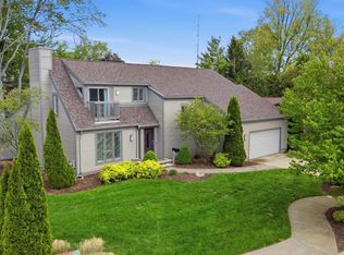 1135 By The Shores Dr, Huron, OH 44839