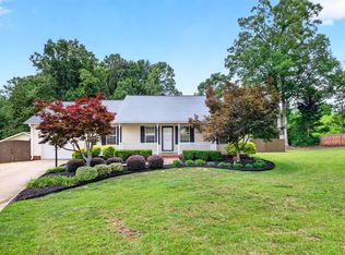 11 Julius Cir, Taylors, SC 29687