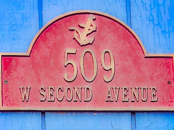 4 bedroom home in Nome