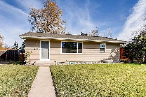 1000 Ponderosa Dr Photo 1