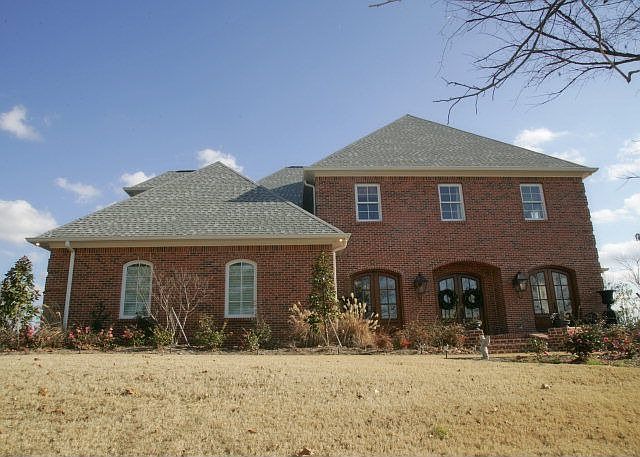 1st image of 3007 Highlands Cir