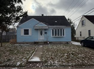 1292 Lester Ave, Ypsilanti, MI 48198