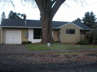 323 NW Garibaldi St, Hillsboro, OR