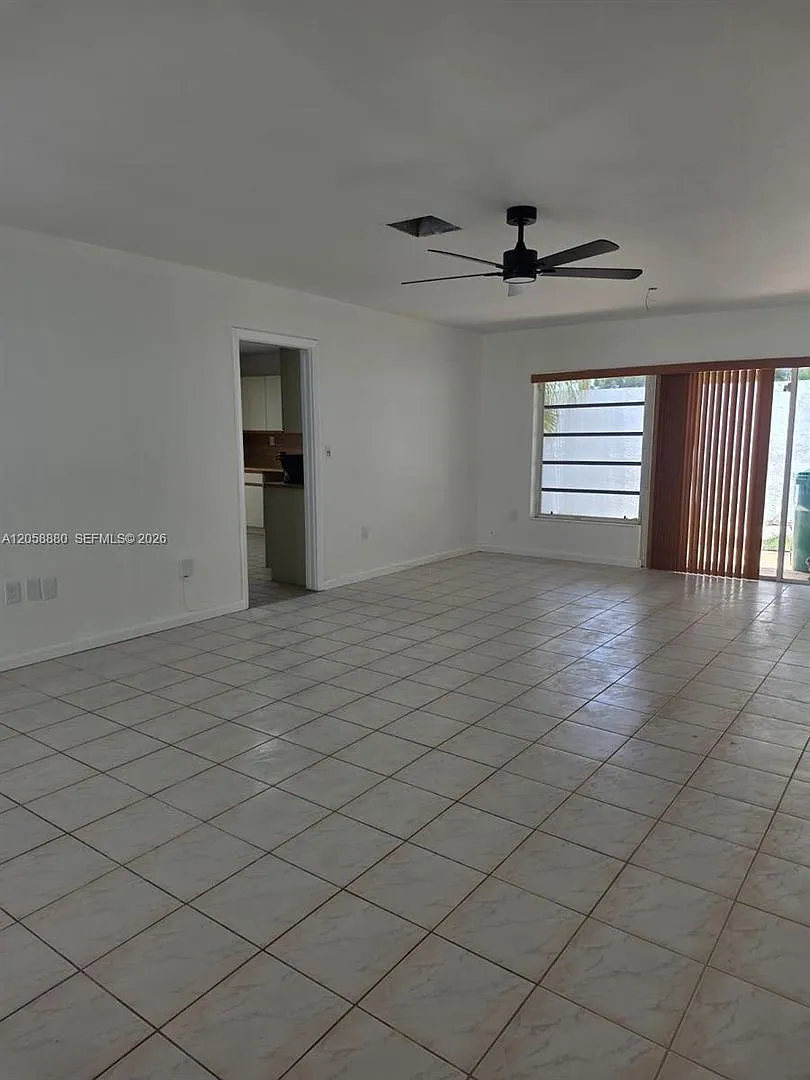 8404 SW 102nd Place, Miami, FL 33173 - 3951 — Photo 3