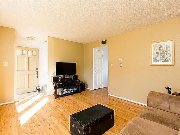 4th image of 11002 Hammerly Blvd APT 110
