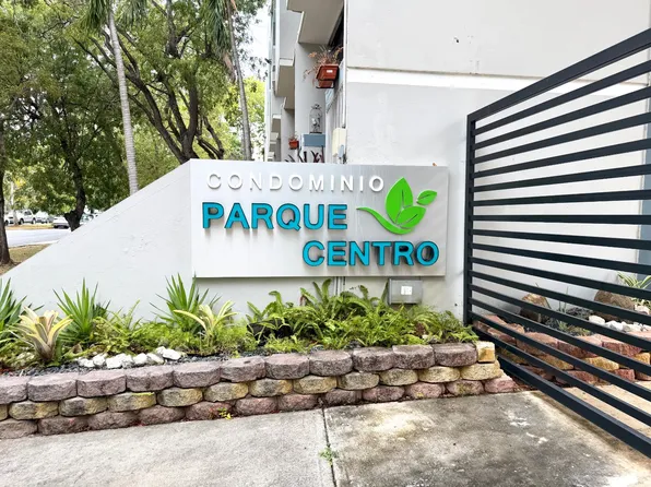 J 25 Parque Centro, San Juan, PR 00921