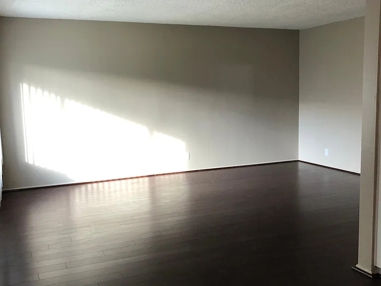 936 W Huntington Dr #H — Photo 3
