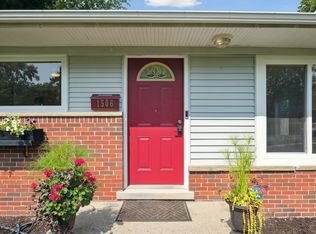 1506 Granada Ave, Ann Arbor, MI 48103