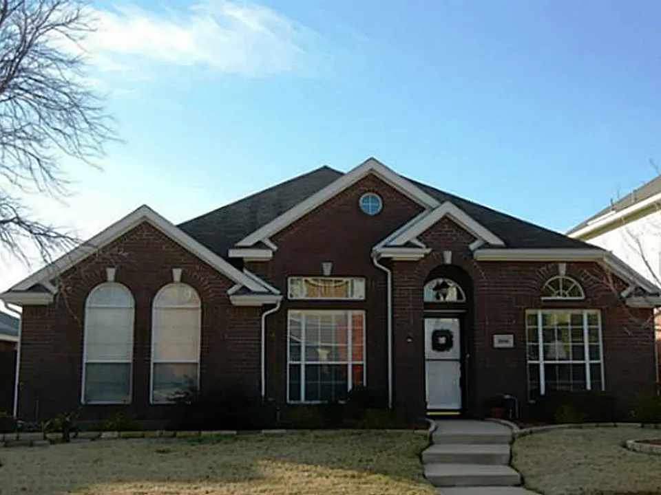 1606 Mapleleaf Falls Dr