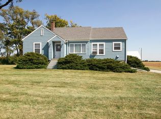 673 S State Route 1, Saint Anne, IL 60964