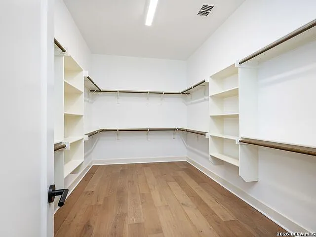 111 Wellesley Lndg — Photo 36