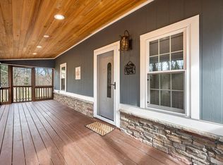 89 Silas King St, Buford, GA 30518