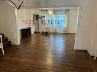 2412 21st Ave #1, Astoria, NY 11105