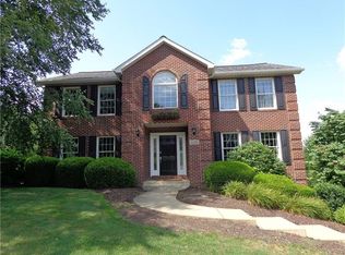 1126 Lauralynn Dr, Latrobe, PA