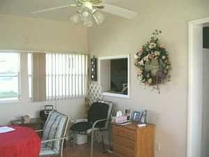 3rd image of 107 NW 10th Ct