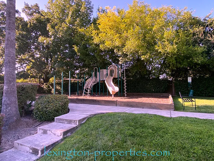 5016 Bremner Way #1 — Photo 27
