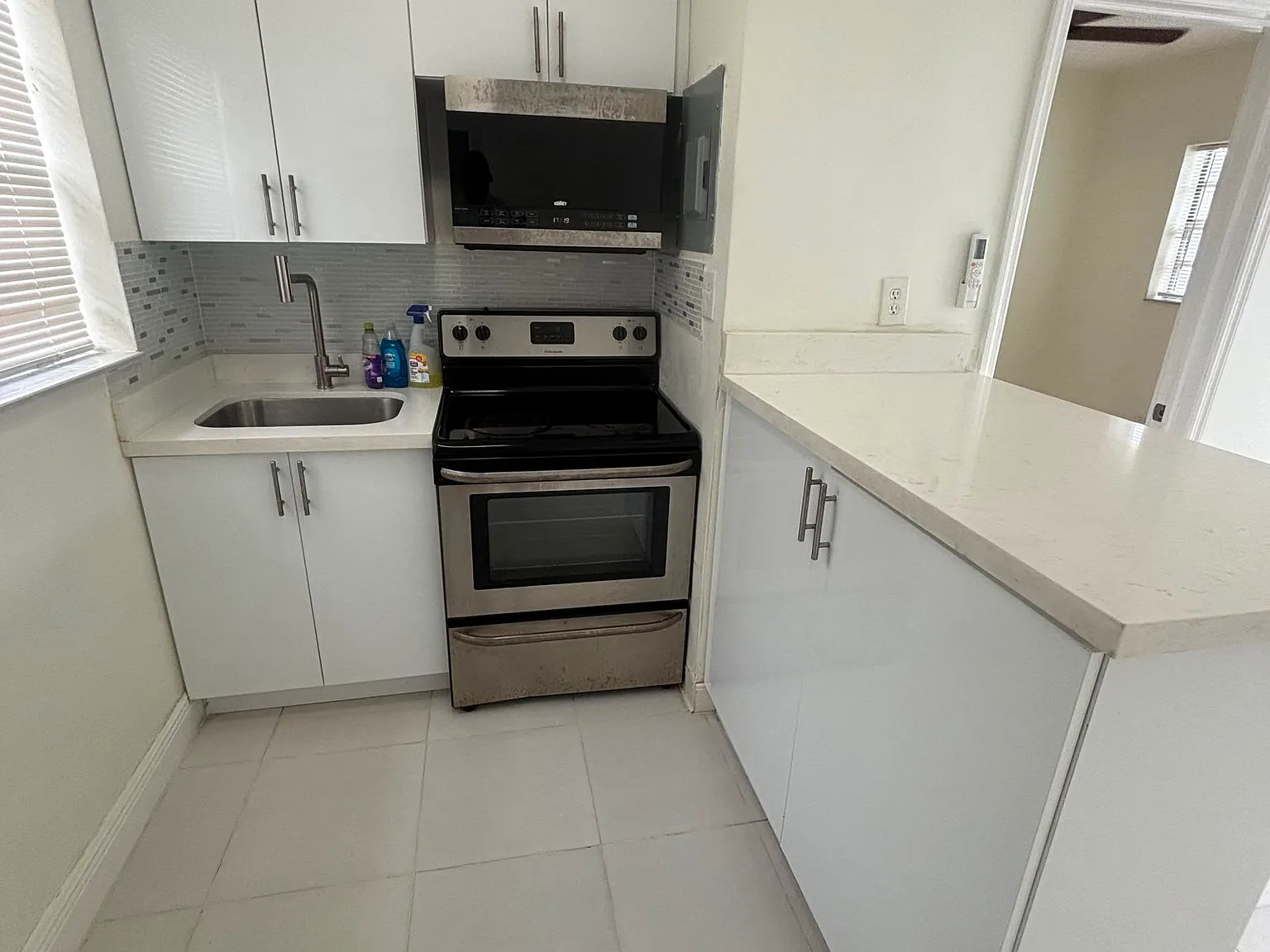 1 bed, 1.0 bath, 600 sqft, $1,650 — Photo 4