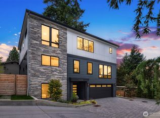 11216 NE 67th St #4, Kirkland, WA