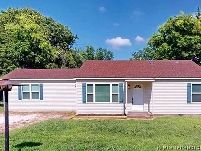 1004 S Highland St, Ada, OK, 74820