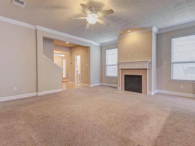 6107 Nicholas Ln — Photo 7