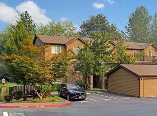 18930 Bothell Everett Hwy APT V102, Bothell, WA 98012