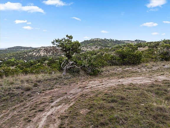 3rd image of 1180 Old Red Ranch Rd