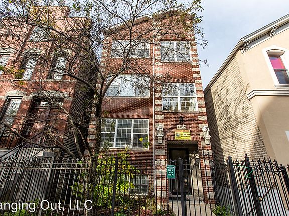 2nd image of 1250 N Greenview Ave APT 3