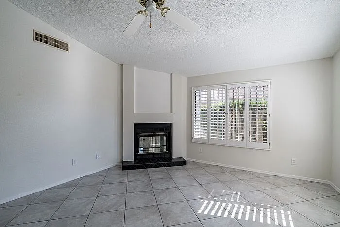 2434 N Palo Hacha Dr — Photo 8