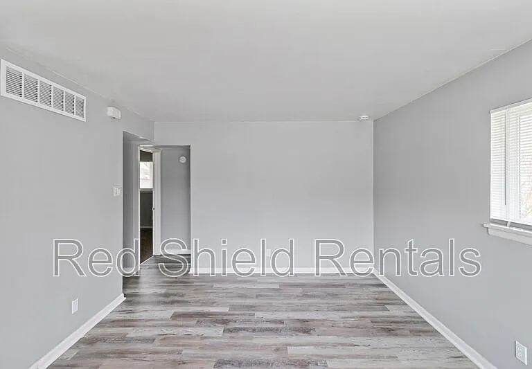 815 George Pl #11 — Photo 6