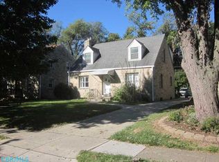 153 N Merkle Rd, Columbus, OH 43209