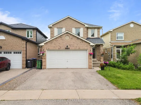 3024 Valcourt Cres, Mississauga, ON L5L 5J4