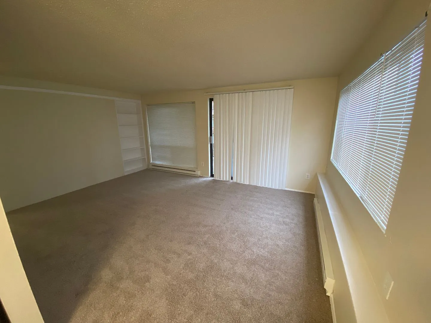 Annaron Apartments — Photo 2