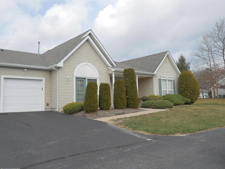 1st image of 65 Deerchase Ln #100D