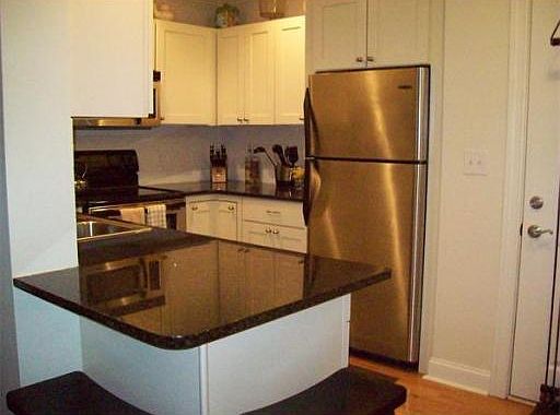 4th image of 10 Crowninshield St Unit 401