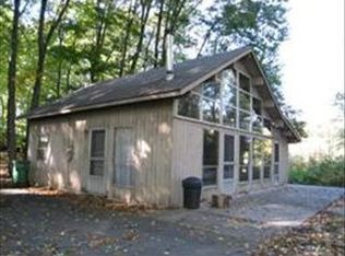 129 Peninsula Dr, Lunenburg, MA 01462