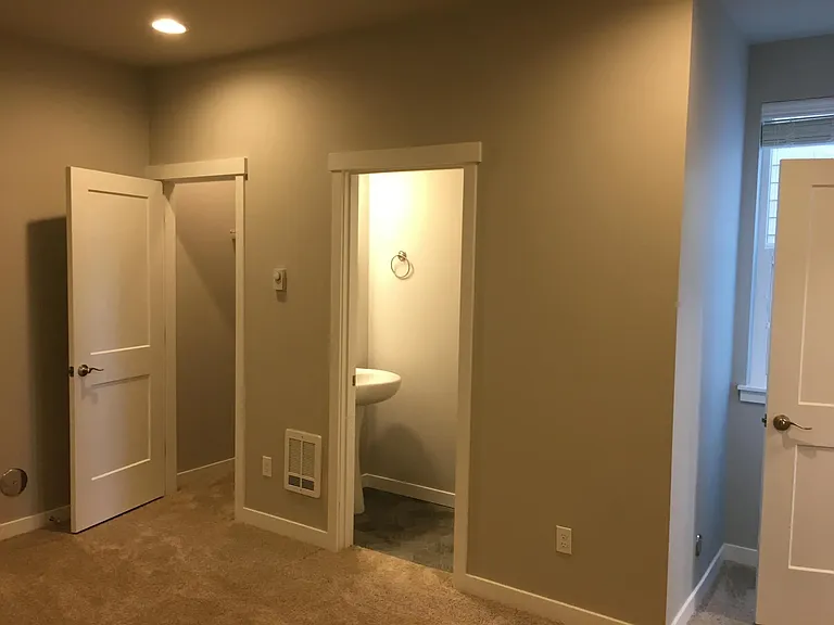 634 NW Gardenia Way — Photo 22
