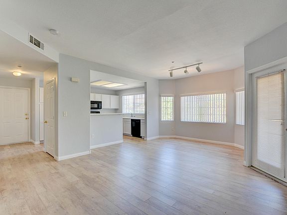 3rd image of 830 Carnegie St APT 1623