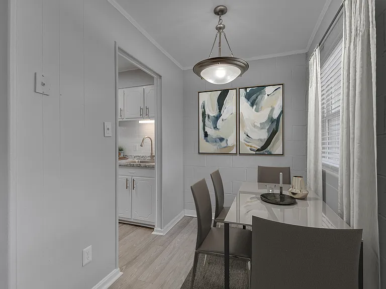 BLU Station Apartments — Photo 15