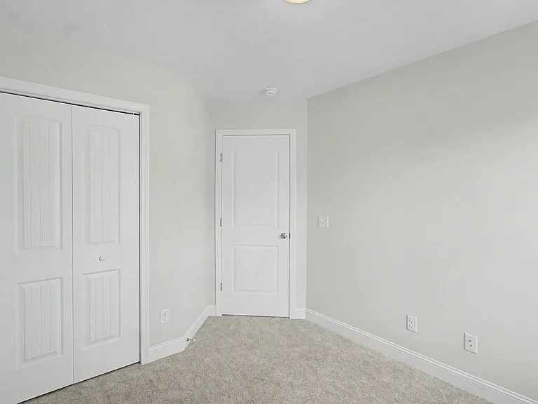 106 Heirloom Rd — Photo 14