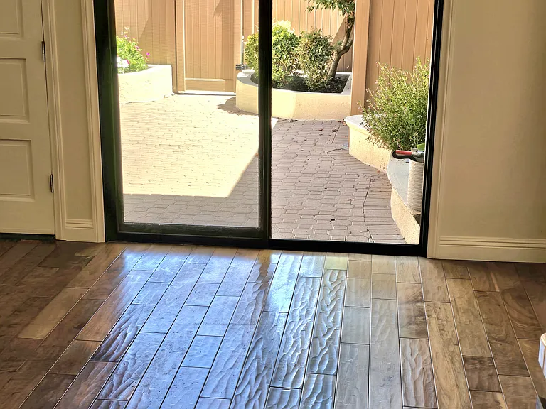 624 Thoreau Ln — Photo 7
