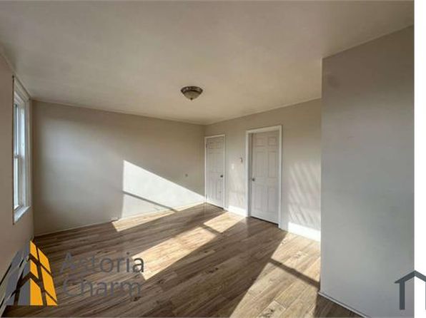 910 Edmondson Ave APT 3