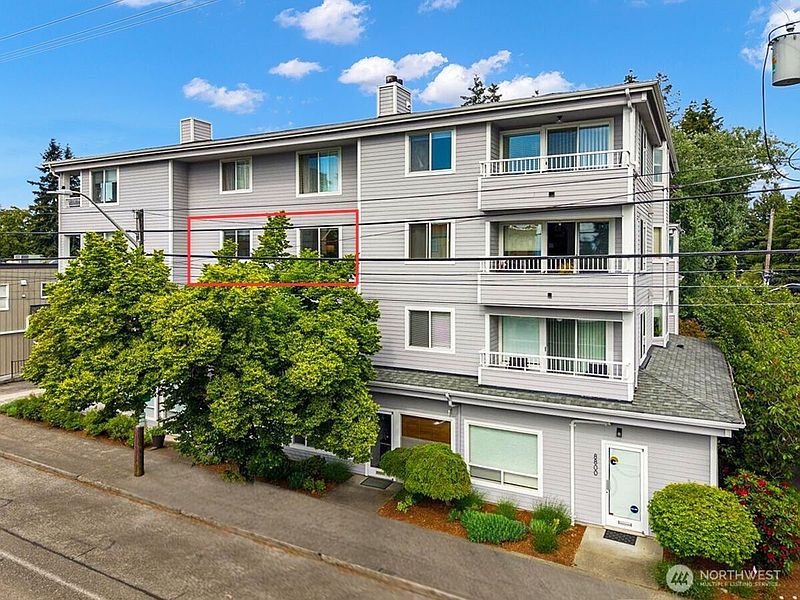 2nd image of 1000 NE 88th Street #304
